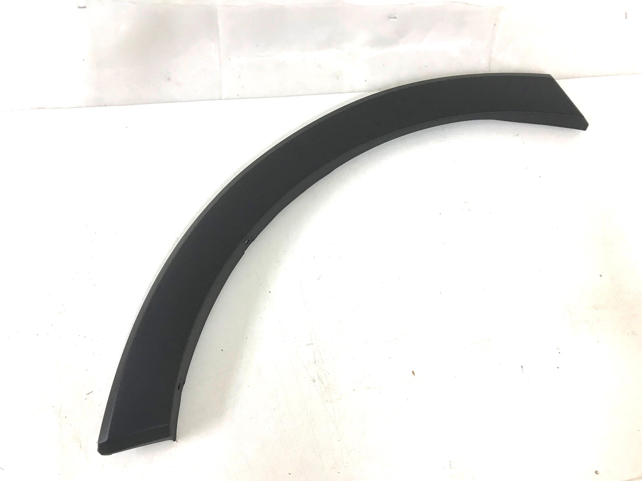 2015 2016 2017 2018 2019 2020 2021 2022 Ford Transit 150 250 350 350HD  Flare Molding Front Fender Left Side